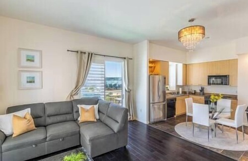 Waterfront Apartment | *2/2-Conv Center Ocean View Lux Suite 3 Balconies*