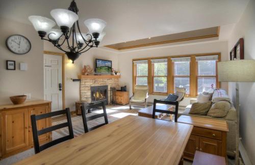 Durango House | 2 2 Ferringway 26
