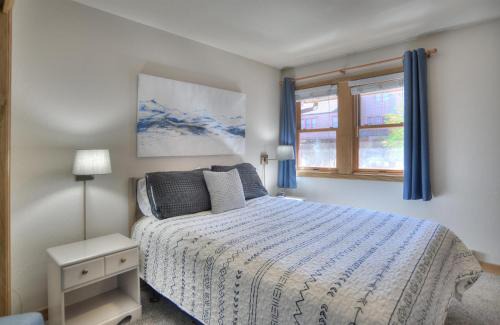 Durango House | 2 2 Ferringway 26