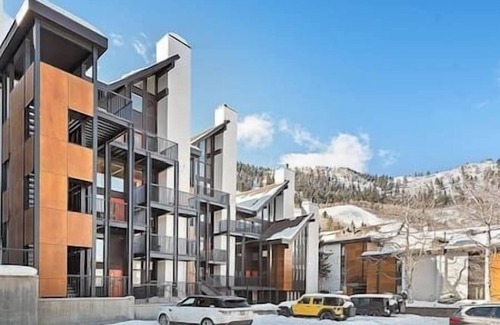 Downtown Apartment | 2/2 Great Core Condo, Aspen