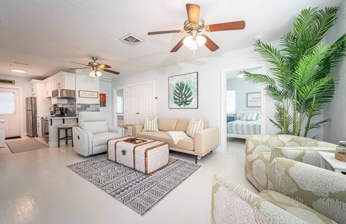Fort Pierce House | 2/2 Island Home Private Pool