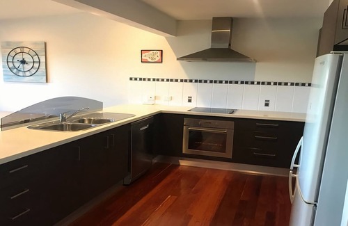 Tura Beach Apartment | 2/2c Surf Circle, Tura Beach