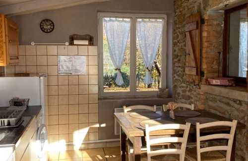 Gravieres Condo | 2/3-person gîte: La Bergerie