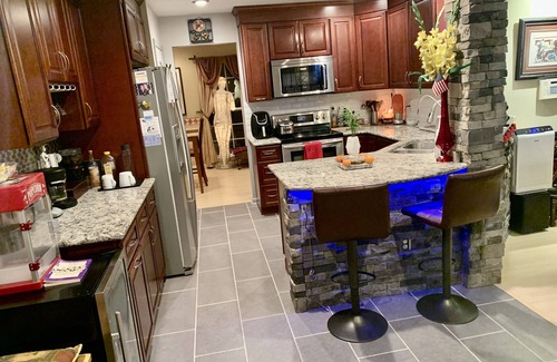 Apex House | 2,300 Sqft 2 Story Home With 3 Bedrooms 21/2 Bathrooms in Apex North Carolina