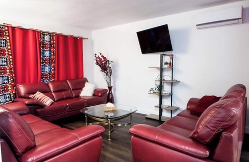 Mauricie House | 2-3630 3-bedroom apartment