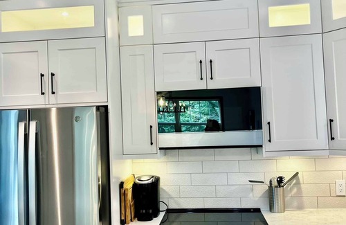 Blueberry Hill House | 2.5 Bedroom Townhouse Blueberry Hill Gem Total Renovation Walk to Everything