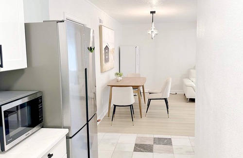 Hillsboro House | 2 Acre Private Land-Fully Remodeled - All New Peaceful 2BR Single Level Townhome