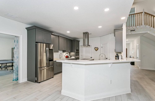 Gulf Breeze House | 2 Acre Retreat |Gulf Views |2 King Suites |Pet friendly |5BR Gulf Breeze Retreat |Near Navarre Beach