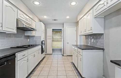 Lucas Other | 2-Acres 5-bed 3-bath home with pool, work shed, pasture for horses