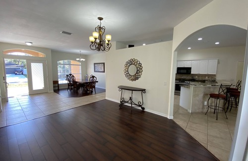 North Port Ski Chalet | 2+ Acres Lot 3BR/2BA 2200 Sq.ft - Salt Heated Pool