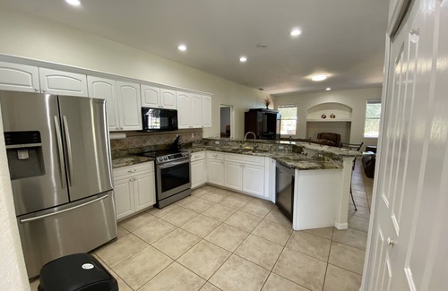 North Port Ski Chalet | 2+ Acres Lot 3BR/2BA 2200 Sq.ft - Salt Heated Pool
