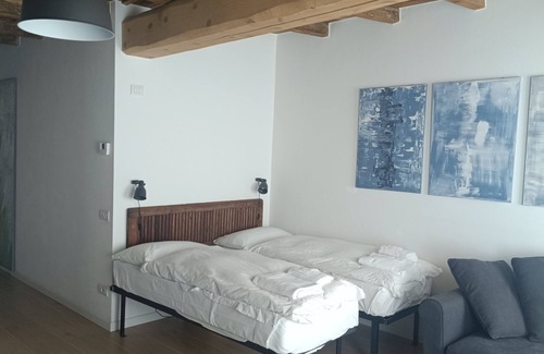 Stazione Apartment | 2 APT