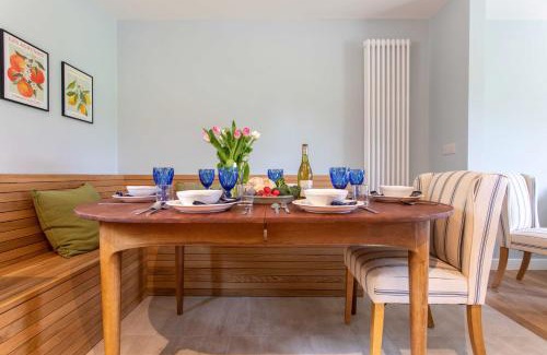 Westbury House | 2 Ashwood at Thoulstone Park