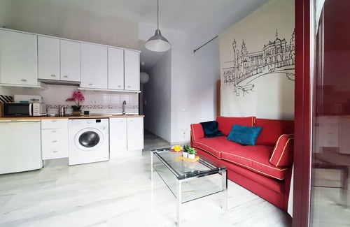 San Bartolome Apartment | 2 balconies! Lovely Center Apartments Alfalfa
