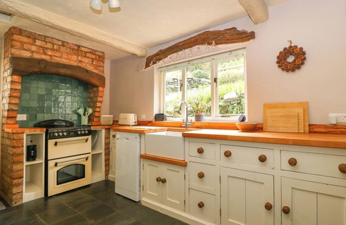 Gwynedd- Snowdonia Cottage | 2 Banc Llugwy