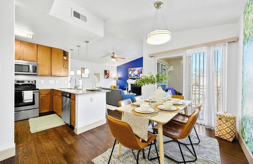 Barton Hills Apartment | 2 bd 2 ba Stylish Oasis! Minutes 2 downtown with pool, hot tub, & free parking!