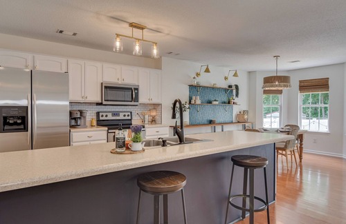 Evans Cottage | 2 bd/2 bath Adorable Cottage in Evans, GA!