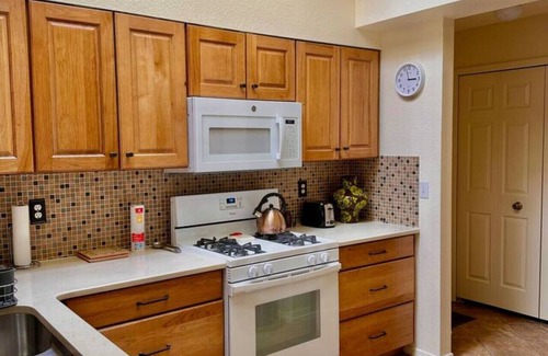 Mesilla Park House | 2 bd/2bth near NMSU and Memorial Medical Center