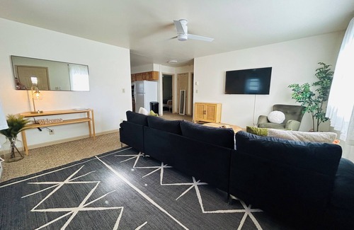 Catawissa Apartment | 2 bdr/1 bath: 10-15 mins to Bloomsburg University/Knoebel's/Geisinger