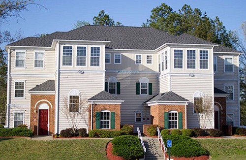 Berkeley Condo | 2 BDRM~BUSCH GARDENS 10 MILES~WATER COUNTRY 10 MILES~INDOOR/OUTDOOR POOLS & MORE