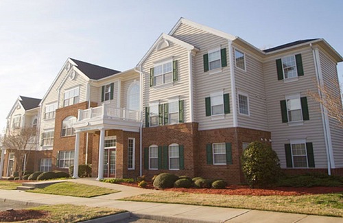 Berkeley Condo | 2 BDRM~BUSCH GARDENS 10 MILES~WATER COUNTRY 10 MILES~INDOOR/OUTDOOR POOLS & MORE