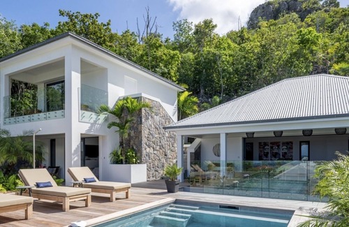 Flamands Villa | 2 BDRM Charming Villa w Pool