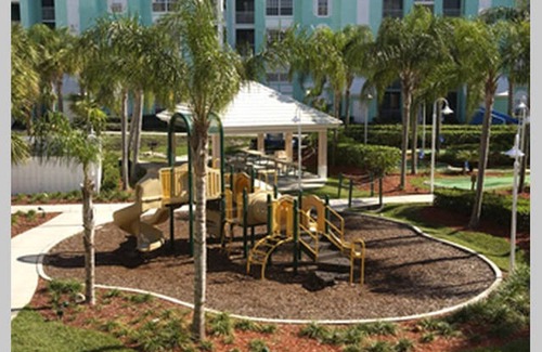 Florida Central Atlantic Coast Condo | 2 BDRM~ GRANDE VILLAS~ SEAWORLD 3 MILES AWAY~ DOWNTOWN DISNEY 2 MILES~ BOOK NOW