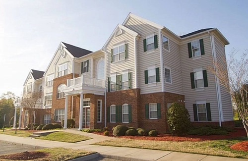 Berkeley Condo | 2 Bdrm~ Greensprings Resort~ Indoor/outdoor Pools, Close TO Theme Parks & More