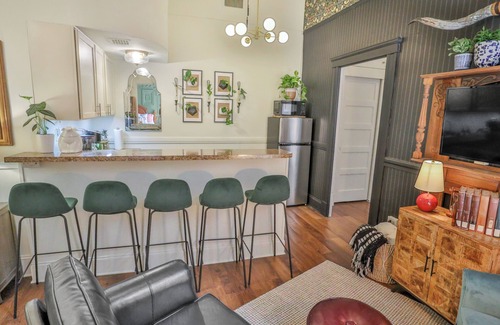 Main - Military Plaza Apartment | 2 Bdrm Sits on Riverwalk