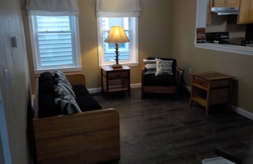 Onset House | 2 BDRMS, SLEEPS 6, 1 1/2 BATH