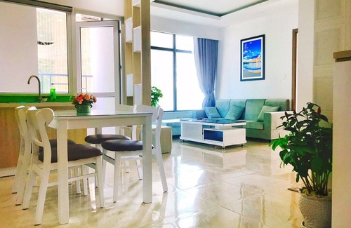 Cam Ranh Apartment | 2 Beautiful Beach View Bedrooms Aptmnt Comfortzone
