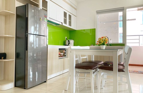 Cam Ranh Apartment | 2 Beautiful Beach View Bedrooms Aptmnt Comfortzone