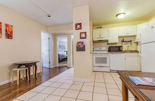East Ridge Apartment | 2-bed, 1-bath apartment near I-24. Great location
