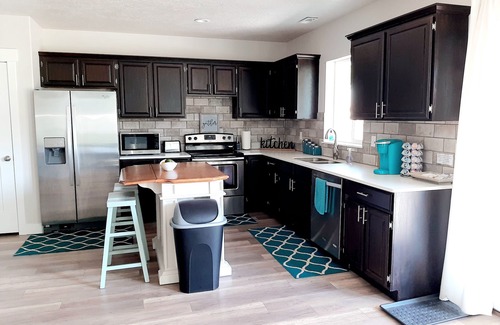 Lehi Apartment | 2 Bed/1 Bath daylight basement apartment-perfect for families!