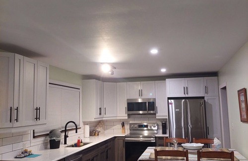 Trenton House | 2 BED 1 BATH house with backyard near to highway and CFB Trenton
