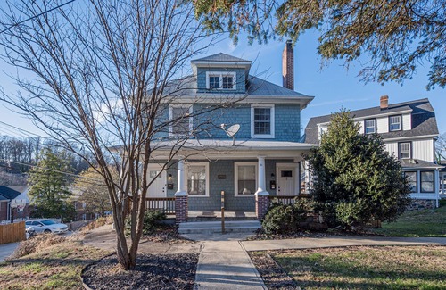 Woodlawn Apartment | 2-bed, 1 bath Oasis in Gwynn Oak