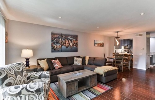 San Carlos House | 2 bed 2.5 bath Lake Murray Condo - Resort-Style Living in La Mesa