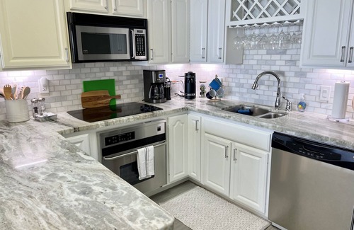 Galveston Condo | 2 bed,2.5 bathOCEAN Front”San Luis Private Condo. Endless Sunsets!Family-sized!