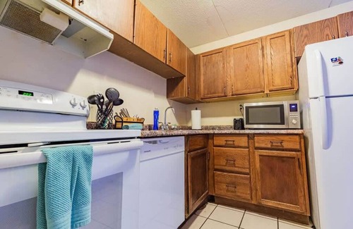 East Ridge Apartment | 2-bed, 2-bath apartment living experience