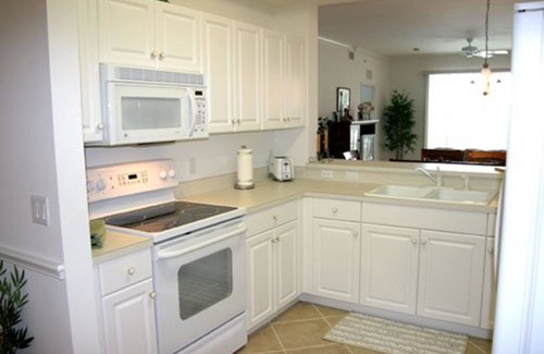 Biggar Condo | 2 BED 2 BATH CONDO ON GOLF COUNTRY CLUB COMMUNITY WATER AND GOLF VIEWS
