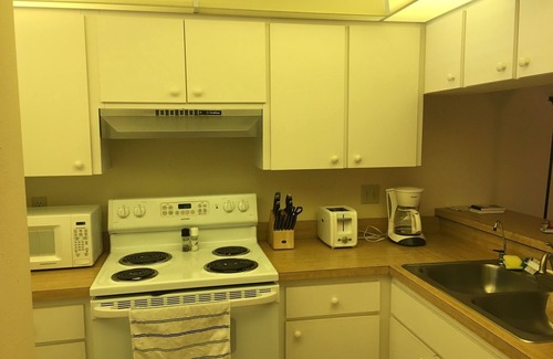 Plantation Condo | 2 bed 2 bath Florida Condo on Golf Course
