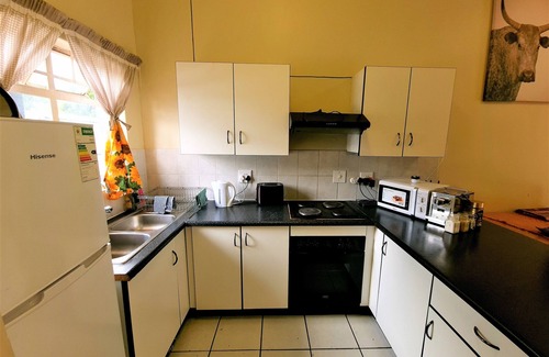 Menlyn Apartment | 2 bed, 2 bath Ground Apartment, Menlyn