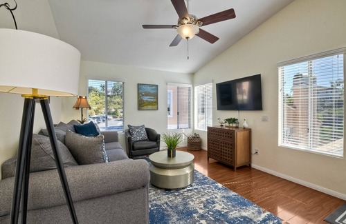 Ivey Ranch - Rancho Del Oro Condo | 2 Bed/2 Bath in Oceanside with Private Garage and Pool