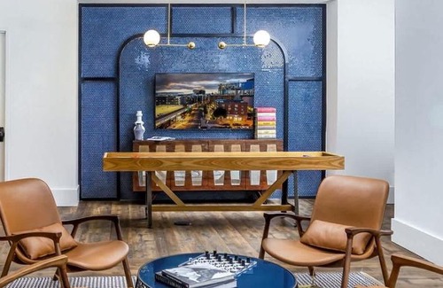 The Gulch Apartment | 2 Bed 2 Bath Nest for Family