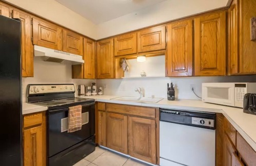 Fort Worth Condo | 2 bed 2 bath no cleaning fees!