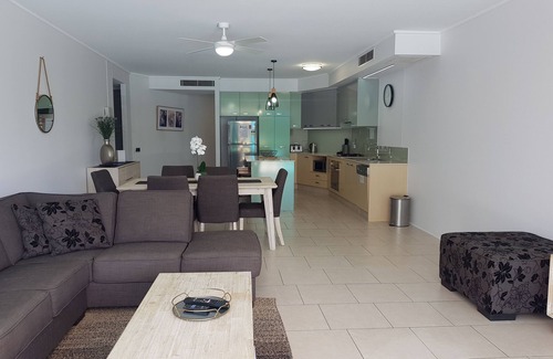 North Ward Apartment | 2 bed/2 bath Strand Stunner with ocean views.