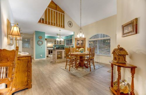 Whittier House | 2 Bed 2 Bath Vacation home in Whittier I