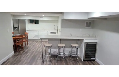 Milton Apartment | 2 Bed/2 Baths Apartment in Deluxe Unit