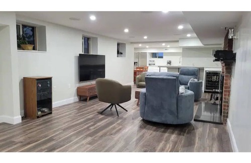 Milton Apartment | 2 Bed/2 Baths Apartment in Deluxe Unit