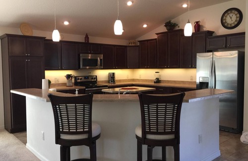The Villages Villa | 2 BED/2BATH PLUS DEN COURTYARD VILLA